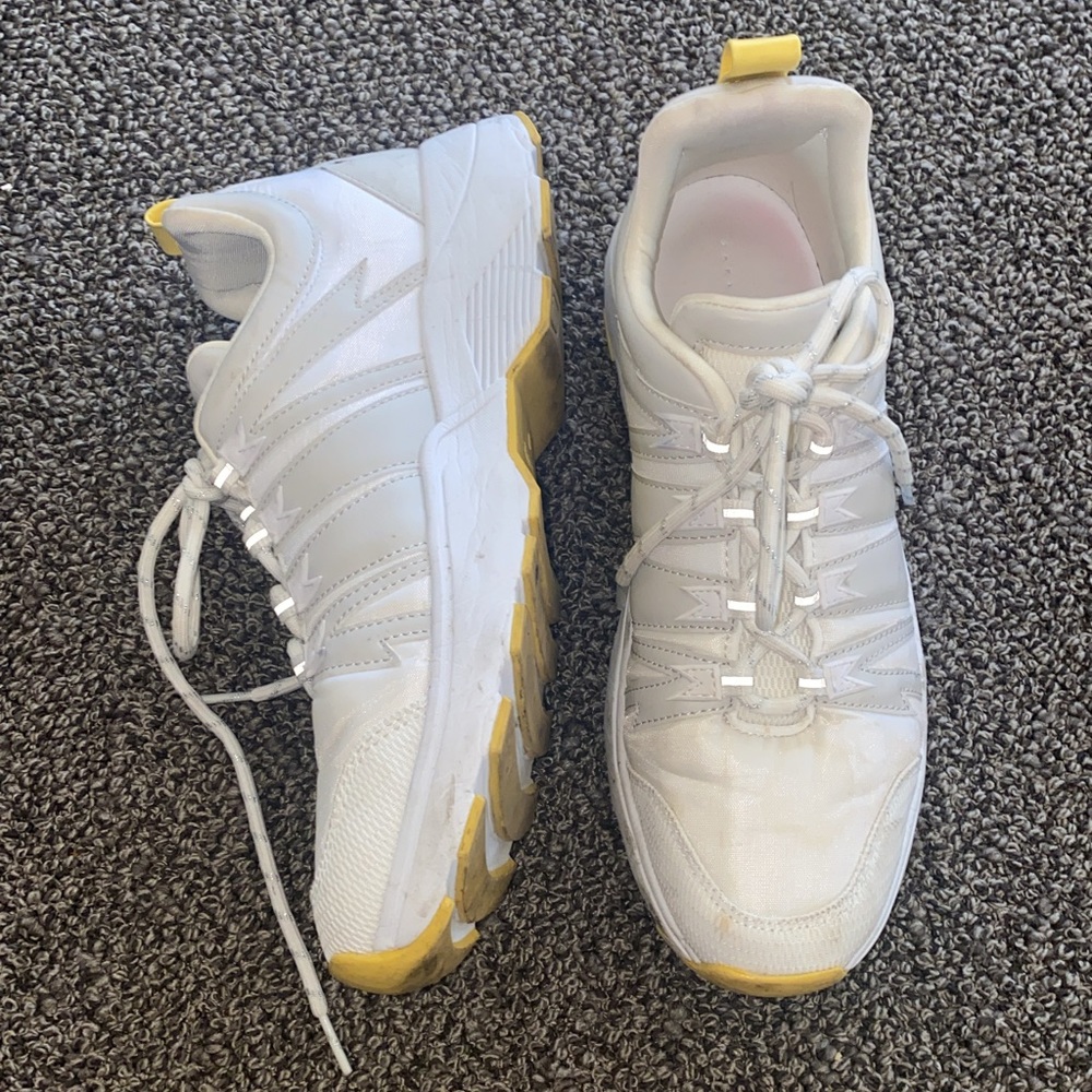 Zara Sneakers